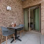 Casiola - Modern In A New Near The Sea