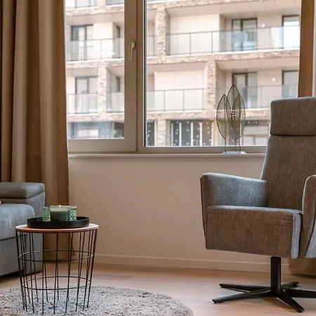 Huswell - Modern In A New Near The Sea