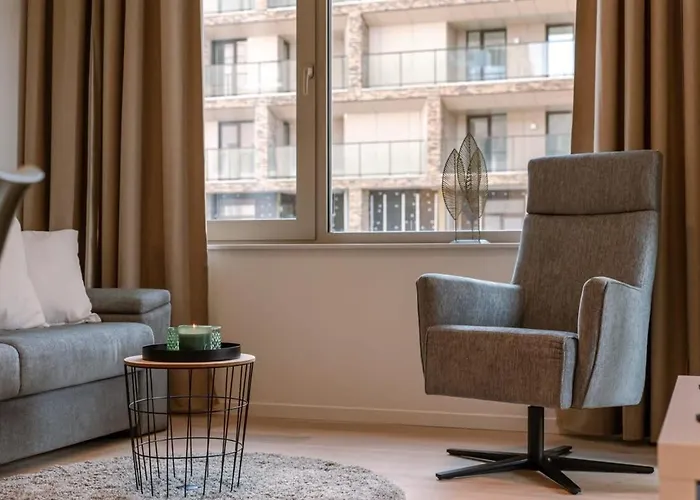 Huswell - Modern In A New Near The Sea